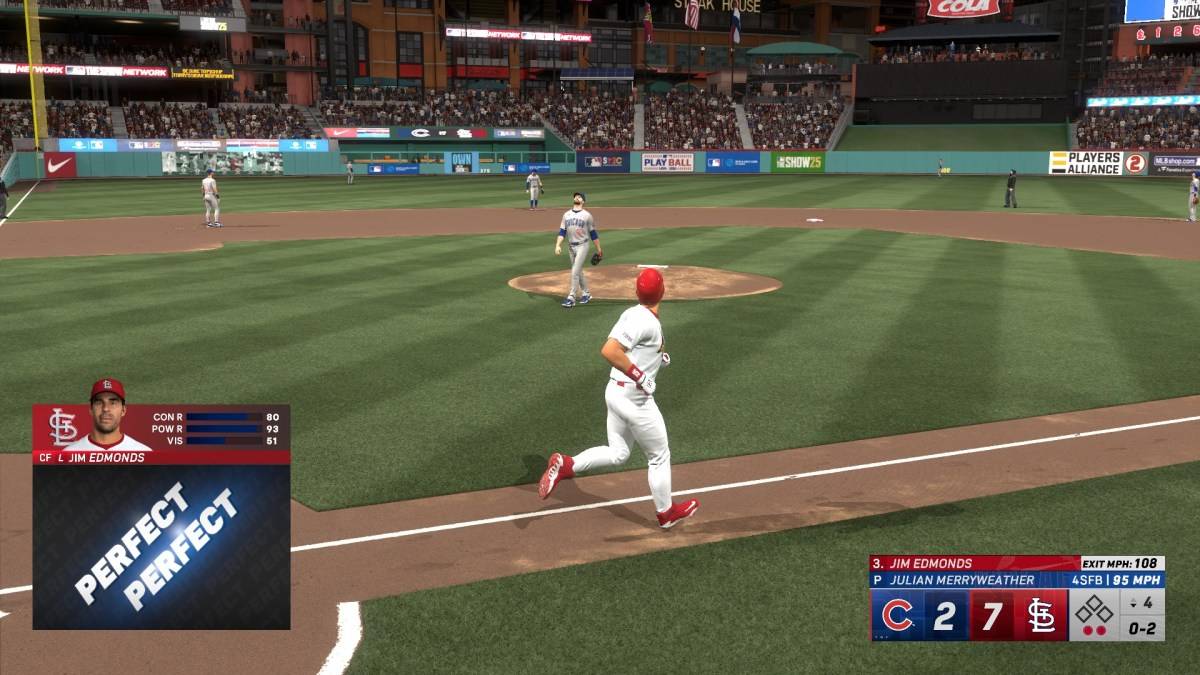 Jim Edmonds golpeando un jonrón en MLB The Show 25.