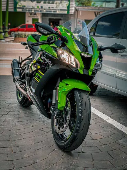 Kawasaki Ninja ZX10r Wallpaper Screenshot 0