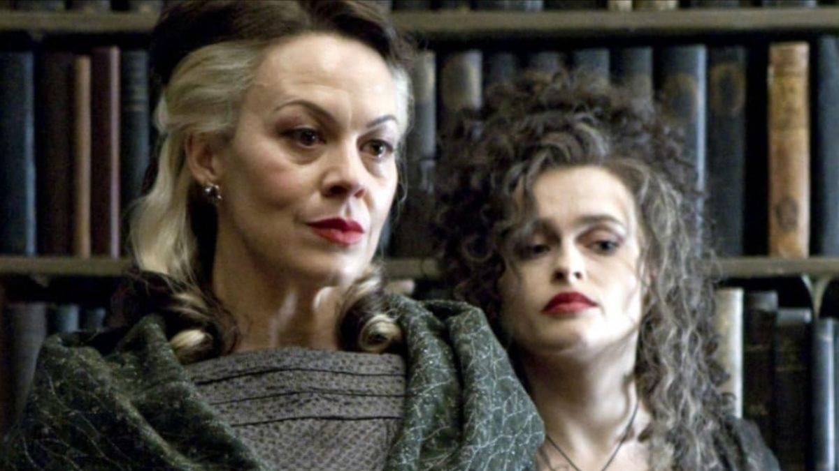 海倫·麥克羅里（Helen McCrory）飾演哈利·波特（Harry Potter）和半血王子